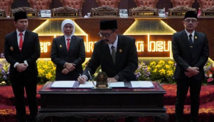 P-APBD 2025 Jatim Masuki Tahap Awal, Pemprov dan DPRD Jatim Teken KUA-PPAS