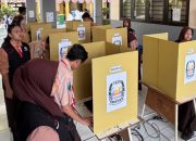 Demokrasi Tanpa Kertas: SMPN 50 Surabaya Jadi Pelopor Pemilu Ramah Lingkungan