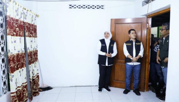 Gubernur Khofifah Tinjau Penanganan Kawasan Kumuh Terpadu di Mojokerto, Wujudkan Pemukiman Sehat dan Nyaman Bagi Semua Warga