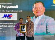 JNE Cetak Prestasi, Eri Palgunadi Raih Best CMO 2025
