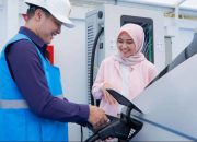 Sinergi PLN–Indosat Dorong Digitalisasi SPKLU di Seluruh Indonesia