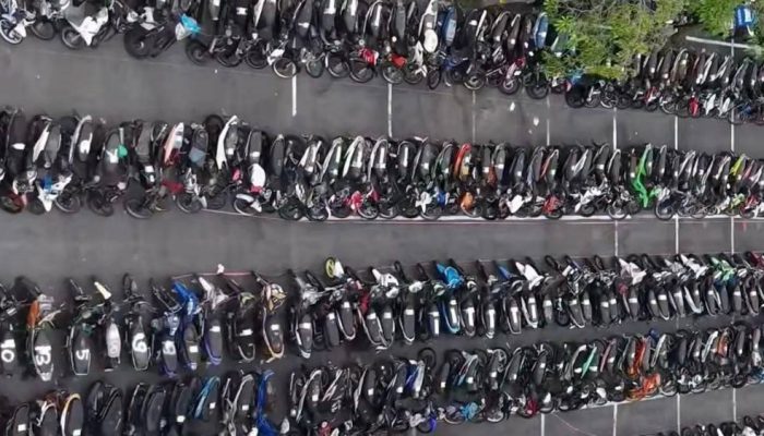 Lewat “Bazar Ranmor”, Polrestabes Surabaya Kembalikan 800 Motor Curian