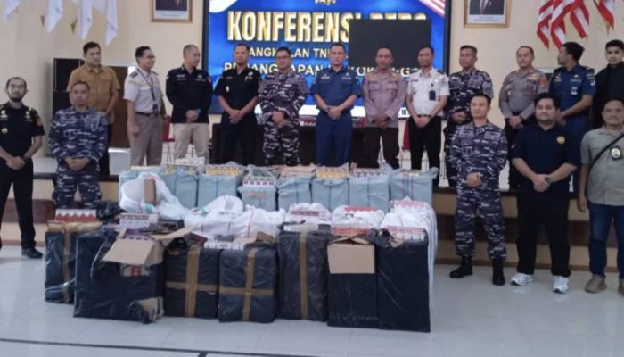 TNI AL dan Bea Cukai Gagalkan Penyelundupan 589 Ribu Batang Rokok Ilegal di Pelabuhan Lembar