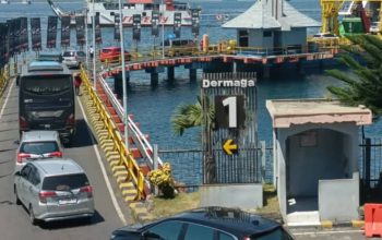 H-7 Lebaran: Arus Mudik di Pelabuhan Ketapang Mulai Padat, 55 Kapal Disiagakan