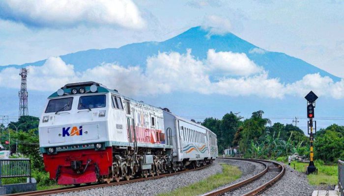 Gunakan Biosolar B40, KAI Tegaskan Komitmen Energi Bersih