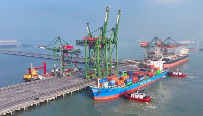 Tumbuh 4,5 Persen, Terminal Teluk Lamong Perkuat Layanan Logistik Nasional