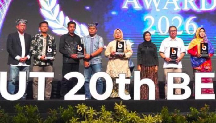 Kampung Hidroponik Jadi Kunci PT Terminal Teluk Lamong Raih Penghargaan TJSL