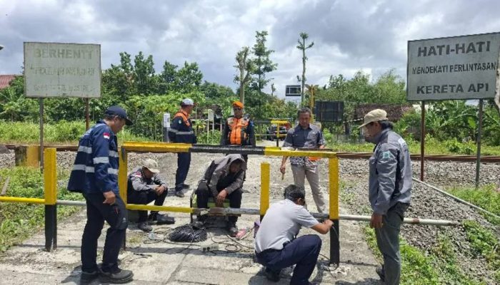 KAI Tutup 2.220 Perlintasan Liar, 1.089 Titik Masih Rawan Kecelakaan
