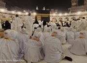 Tiket Pesawat Naik Imbas Avtur, Jemaah Umrah Banyak Batalkan Pesanan