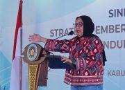 Perkuat Program Gizi Nasional, Prabowo Tunjuk Nanik Sudaryati Deyang sebagai Kepala BGN