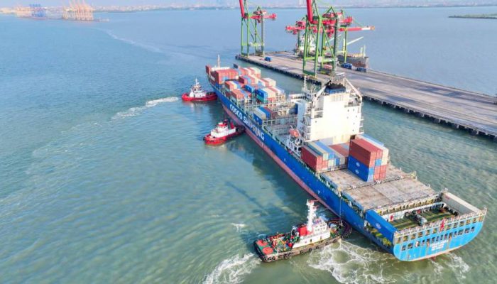Dipercaya COSCO Shipping, Terminal Teluk Lamong Catat Lonjakan Arus Peti Kemas Internasional