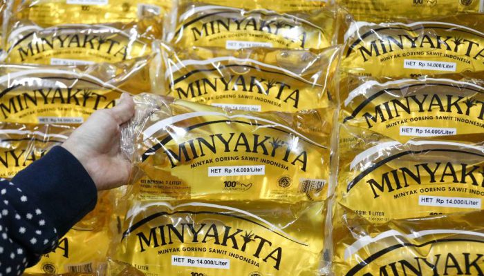 Distribusi Diperluas, Harga MINYAKITA Tetap Rp15.700 per Liter