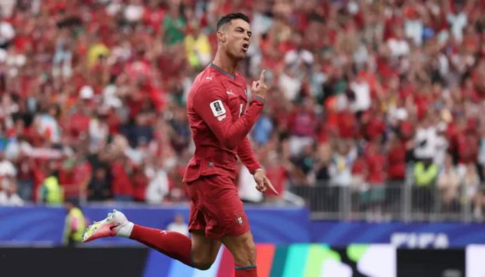Portugal Pesta Gol ke Gawang Uzbekistan, Ronaldo Borong Dua Gol