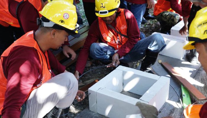 103 Tenaga Konstruksi se-Jawa Timur Ikuti Pelatihan dan Sertifikasi Akademi Jago Bangunan