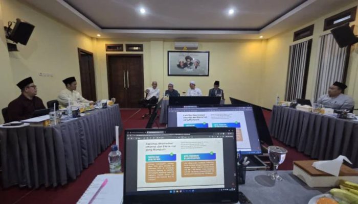 Tim PBNU Tinjau Lirboyo Kediri, Sarana Muktamar NU ke-35 Dinilai Terpenuhi