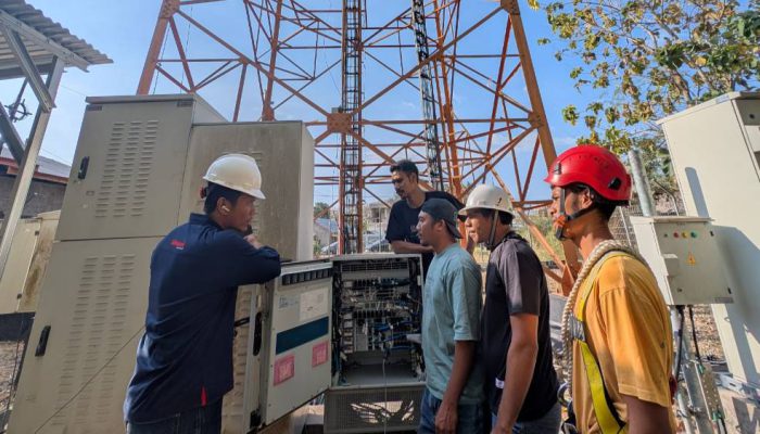 Telkomsel Pulihkan 100% Site Terdampak Gempa di Flores