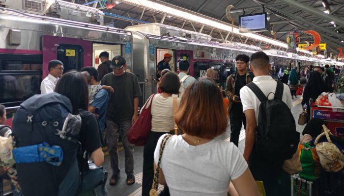 KAI Daop 8 Catat 162.359 Pelanggan Selama Libur Maulid Nabi 2026