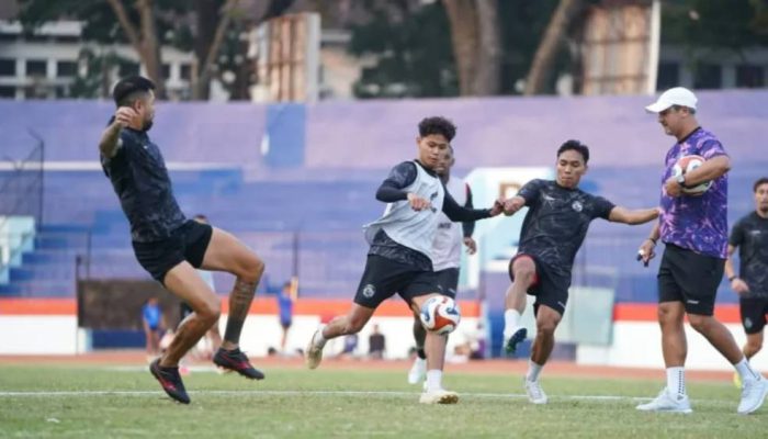 Jelang Kompetisi 2026/2027, Arema FC Gelar Latihan Bersama Deltras Secara Tertutup