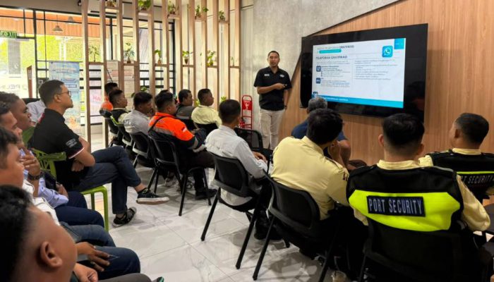 Perkuat Integritas Garda Terdepan, PT Terminal Teluk Lamong Gelar Sosialisasi Gratifikasi dan WBS