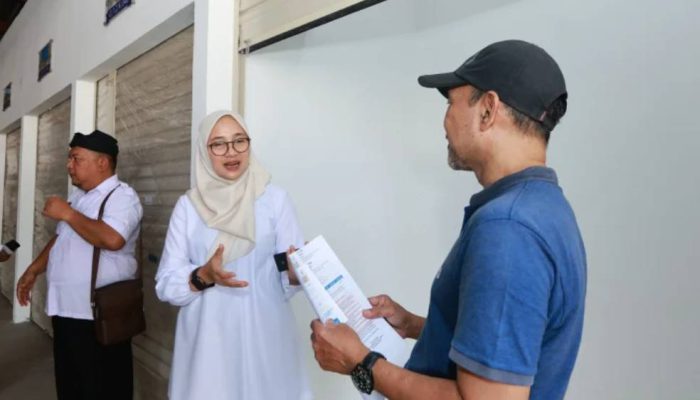 Bupati Ipuk Pastikan Keluhan Pedagang Pasar Banyuwangi Ditindaklanjuti