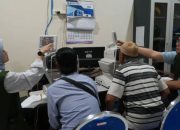Warga Jombang hingga Blitar Ikuti Skrining Operasi Katarak Gratis di RSUD Ploso