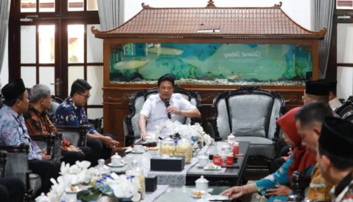 Subandi: Sekolah Adiwiyata Sidoarjo Harus Jadi Penggerak Budaya Bersih dan Peduli Lingkungan